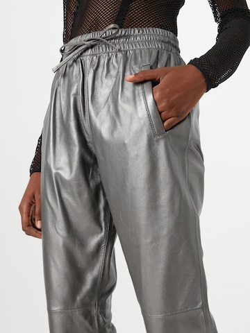 OAKWOOD - regular Pantalón 'GIFT' en gris