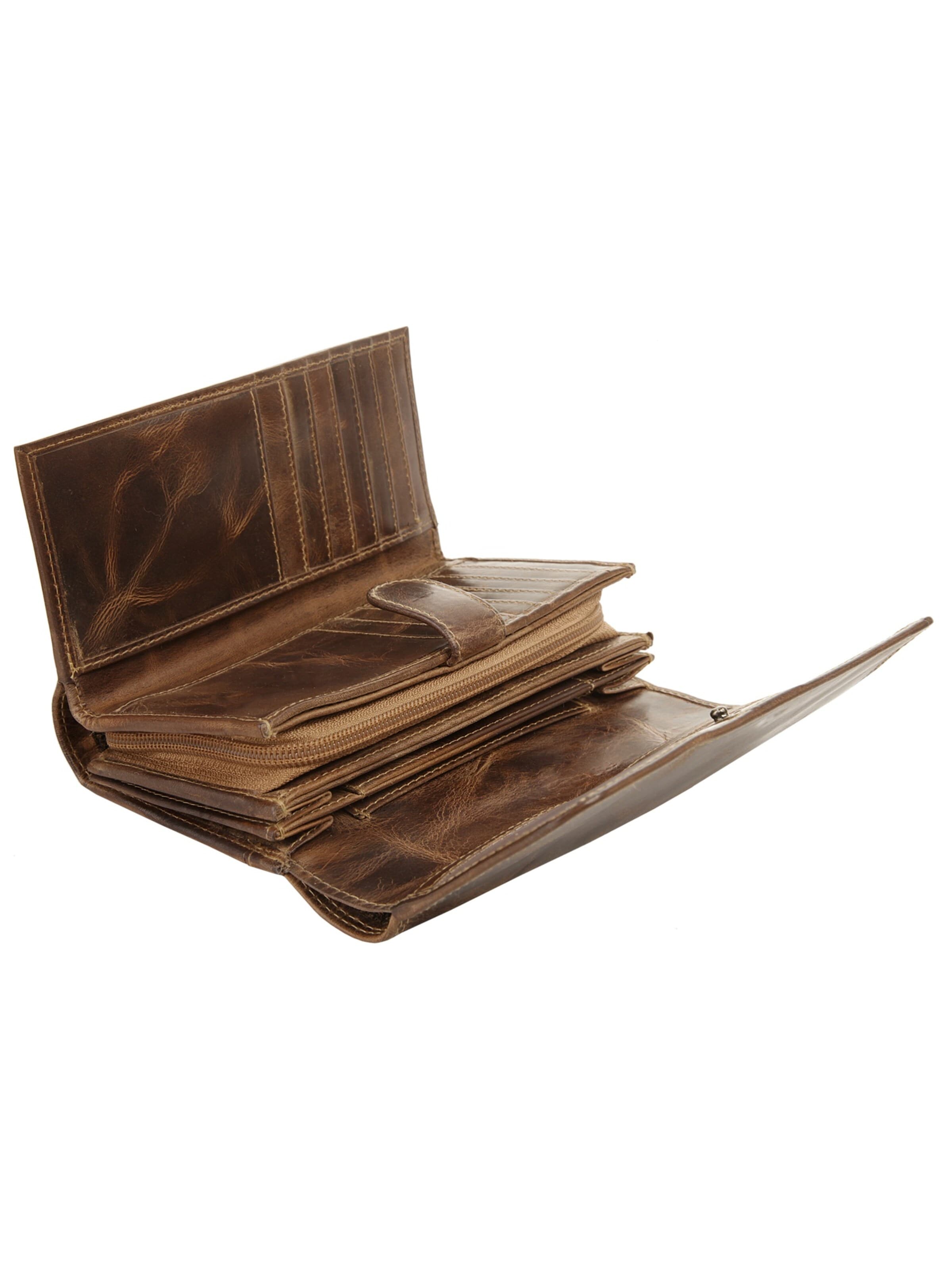 Bagan Wallet in Brown