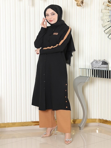 MODAMIHRAM Tunic in Black