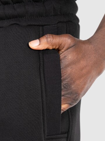 Smilodox Loose fit Workout Pants 'Karima' in Black