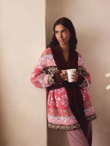 Manteau en tricot Next en rose