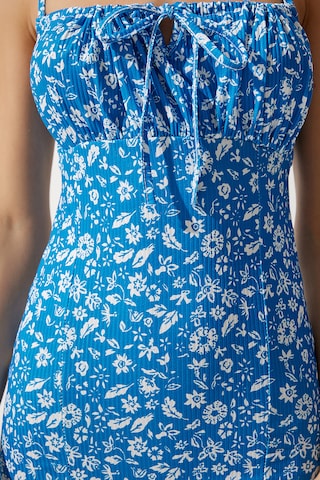 Robe d’été Happiness İstanbul en bleu