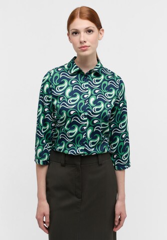 ETERNA Blouse in Groen: voorkant