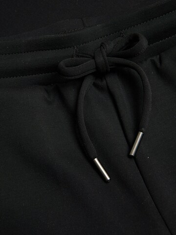 4PRESIDENT Regular Pants 'Milou' in Black