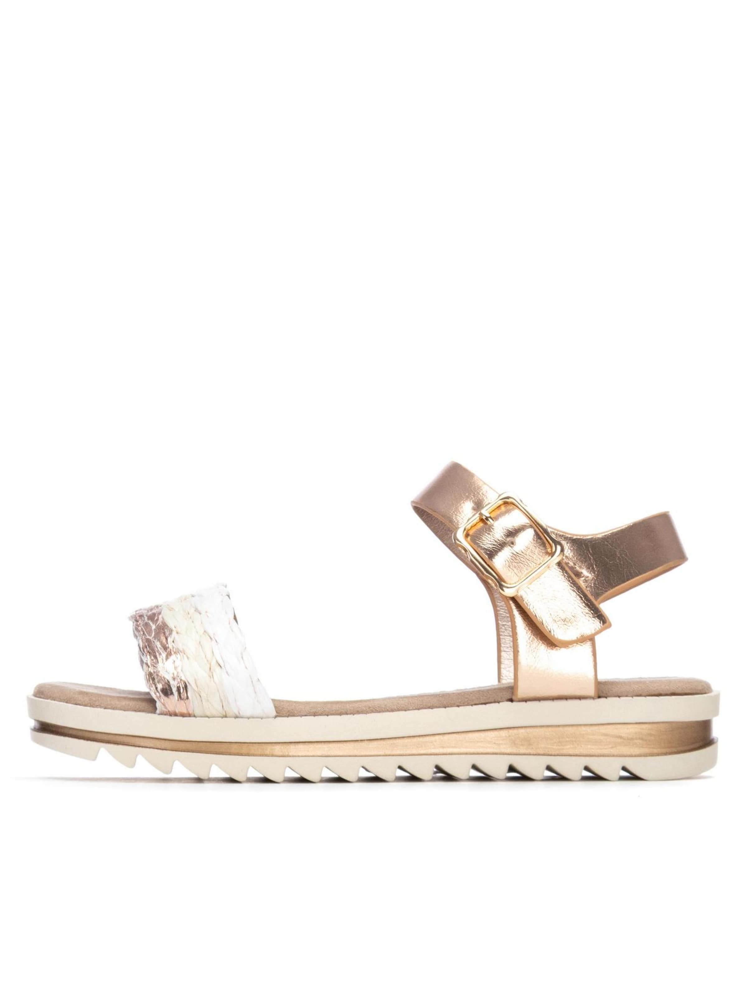 Xti Sandals in Beige