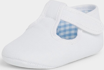 Chaussure basse Pisamonas en blanc : devant