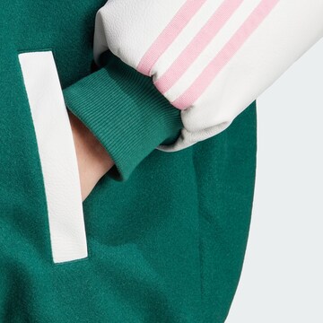 ADIDAS ORIGINALS Between-Season Jacket 'SST Oversized VRCT' in Green