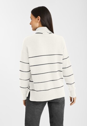 Frieda & Freddies NY Sweater in Beige