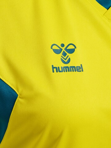 T-shirt fonctionnel Hummel en or