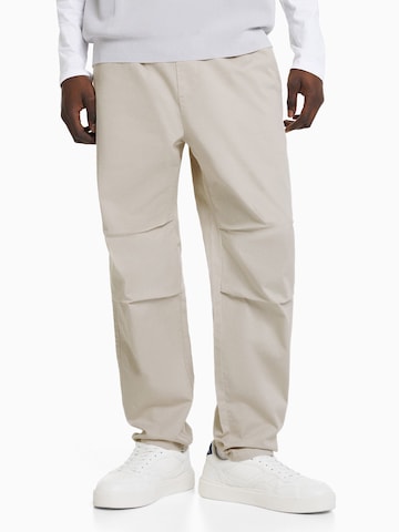 Regular Pantalon Bershka en beige : devant