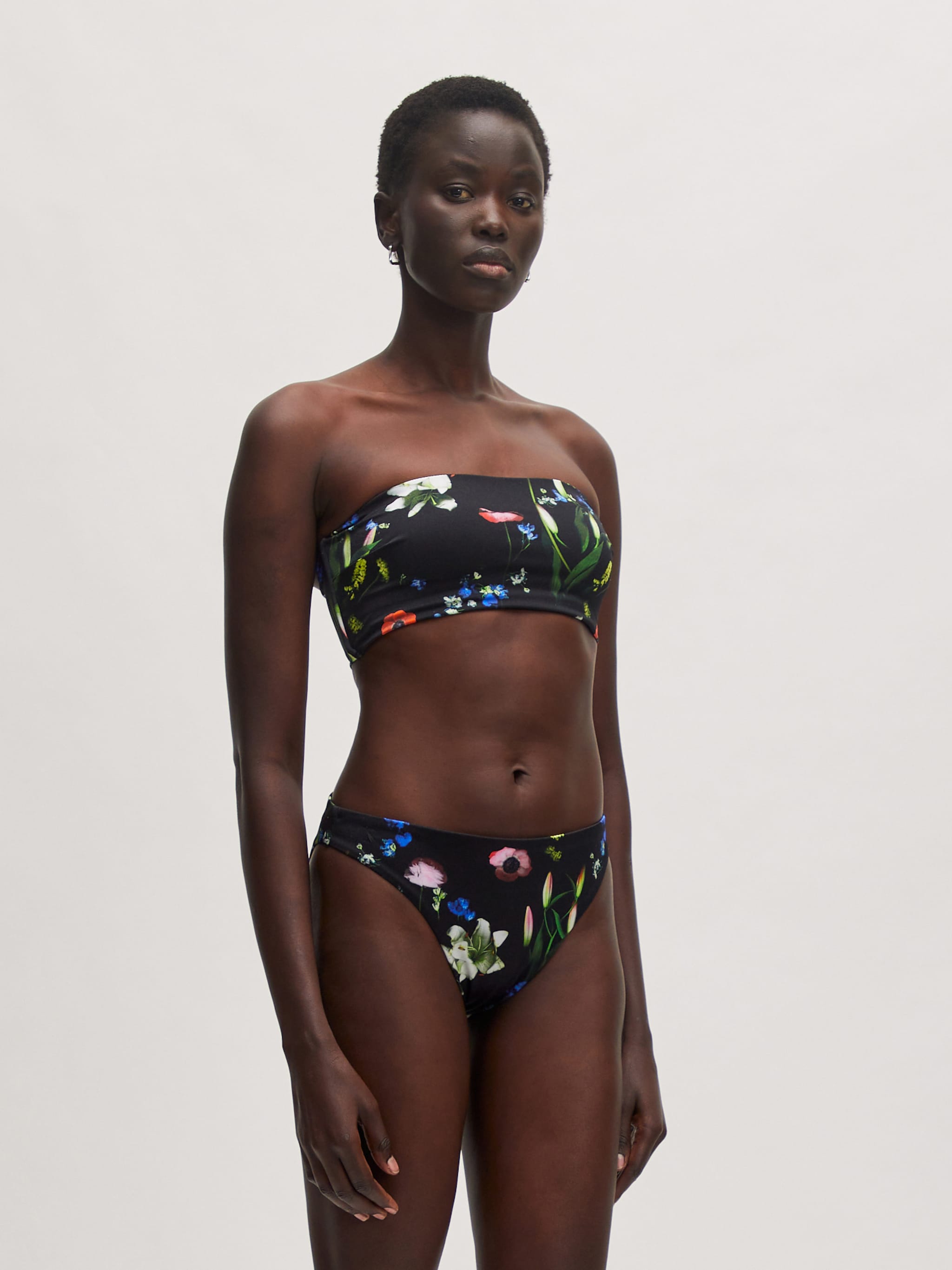 EDITED Prodotti Top per bikini 'Osia' nero