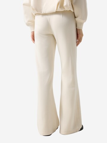 BOGNER Loosefit Bundfaltenhose 'Cassie' in Weiß