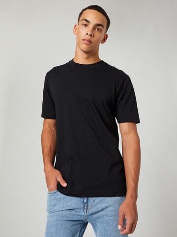 Guido Maria Kretschmer Men - Camiseta 'Simon' en negro: frente