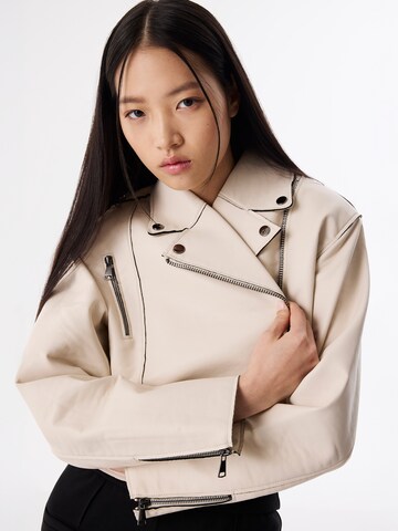 Twist Between-season jacket in Beige