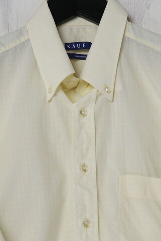 KAUF Button Up Shirt in M in Yellow