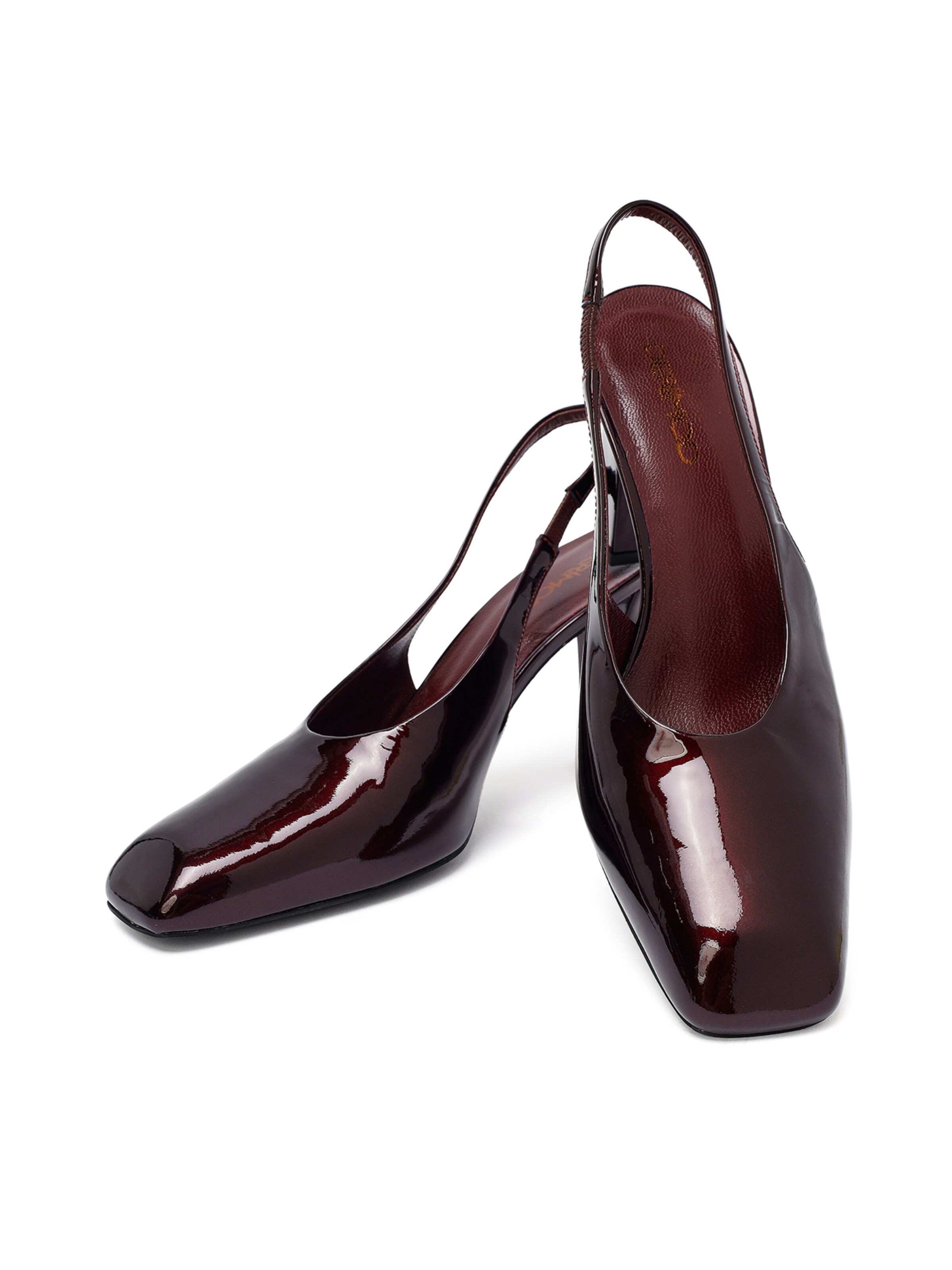 Derimod Slingback Pumps in Red