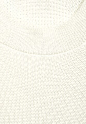 CECIL Sweater in White