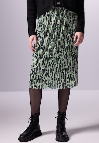 Street One Studio Skirt in Green: front