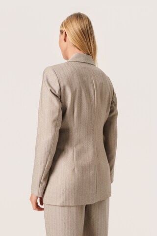 Blazer 'Charvi' di SOAKED IN LUXURY in beige