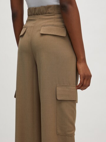 EDITED Loose fit Trousers 'Tjarda' in Brown