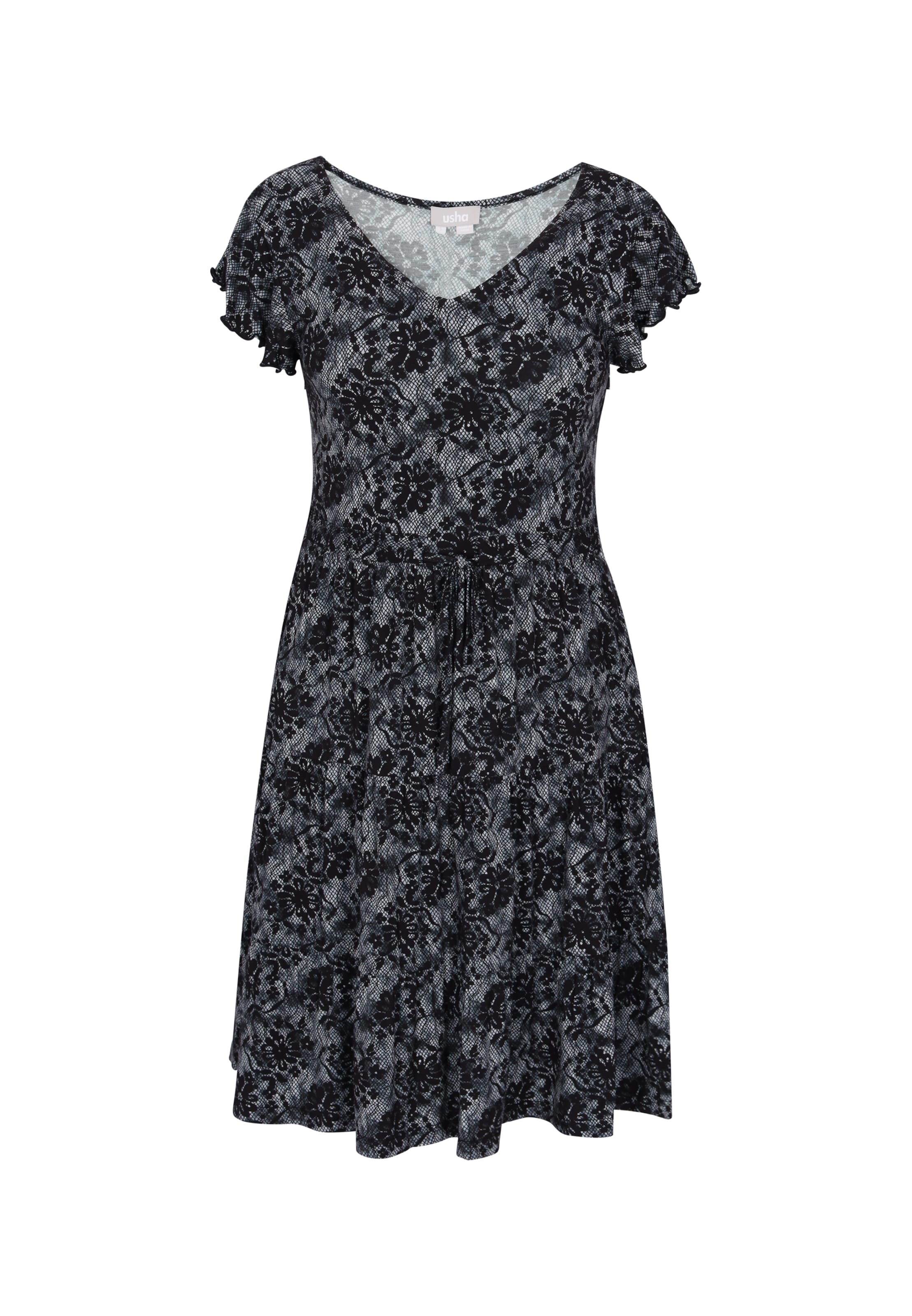 Usha - Vestido em preto: frente