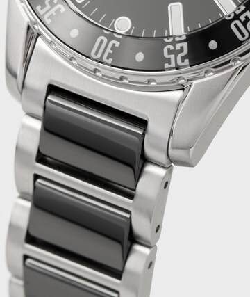 Jacques Lemans Analog Watch in Silver