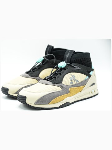 LE COQ SPORTIF - Calzado deportivo 'Le Coq Sportif R Trail Winter Craft' en beige
