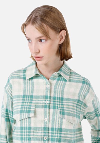 Colin's Bluse in Grün