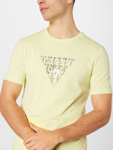 T-Shirt GUESS en vert