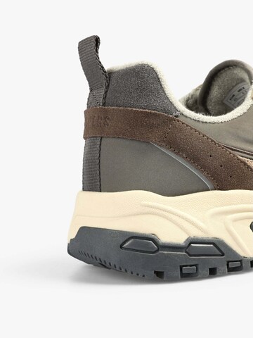 Scalpers Låg sneaker 'Loop' i beige