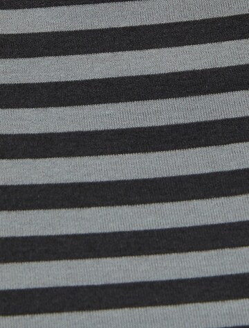 Koton T-Shirt in Grau