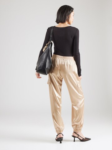 GUESS - Tapered Pantalón 'NEW MARZIA' en gris