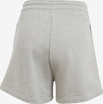 ADIDAS BY STELLA MCCARTNEY Loosefit Shorts in Grau