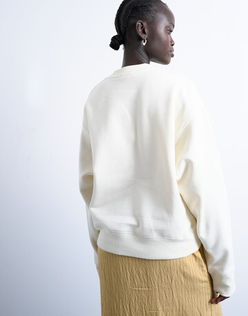 TOPSHOP Свитшот 'ULTIMATE' в Бежевый