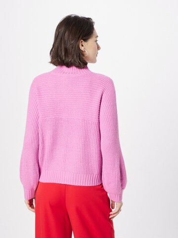 Monki Pullover in Pink