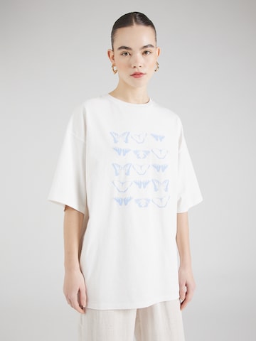florence by mills exclusive for ABOUT YOU T-shirt 'Summer Rain' i vit: framsida