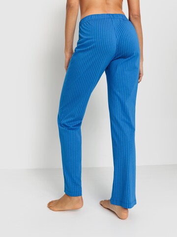 Pantaloni de pijama de la LSCN by LASCANA pe albastru