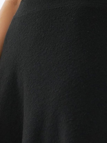 Hiccup - Saia em preto