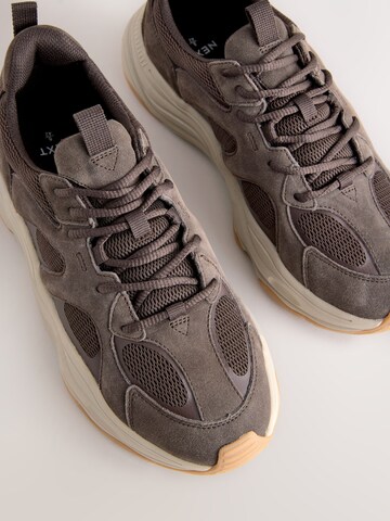 Baskets basses Next en marron