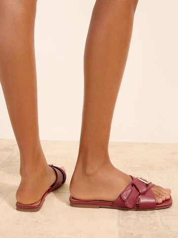 Friends Like These Pantolette i röd