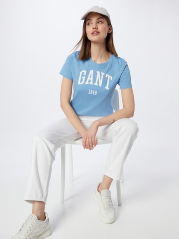 Tricou de la GANT pe albastru