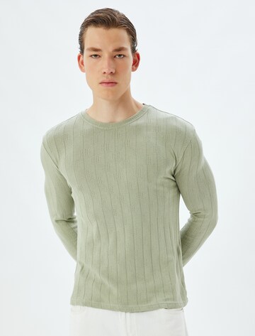Koton Sweatshirt in Groen: voorkant