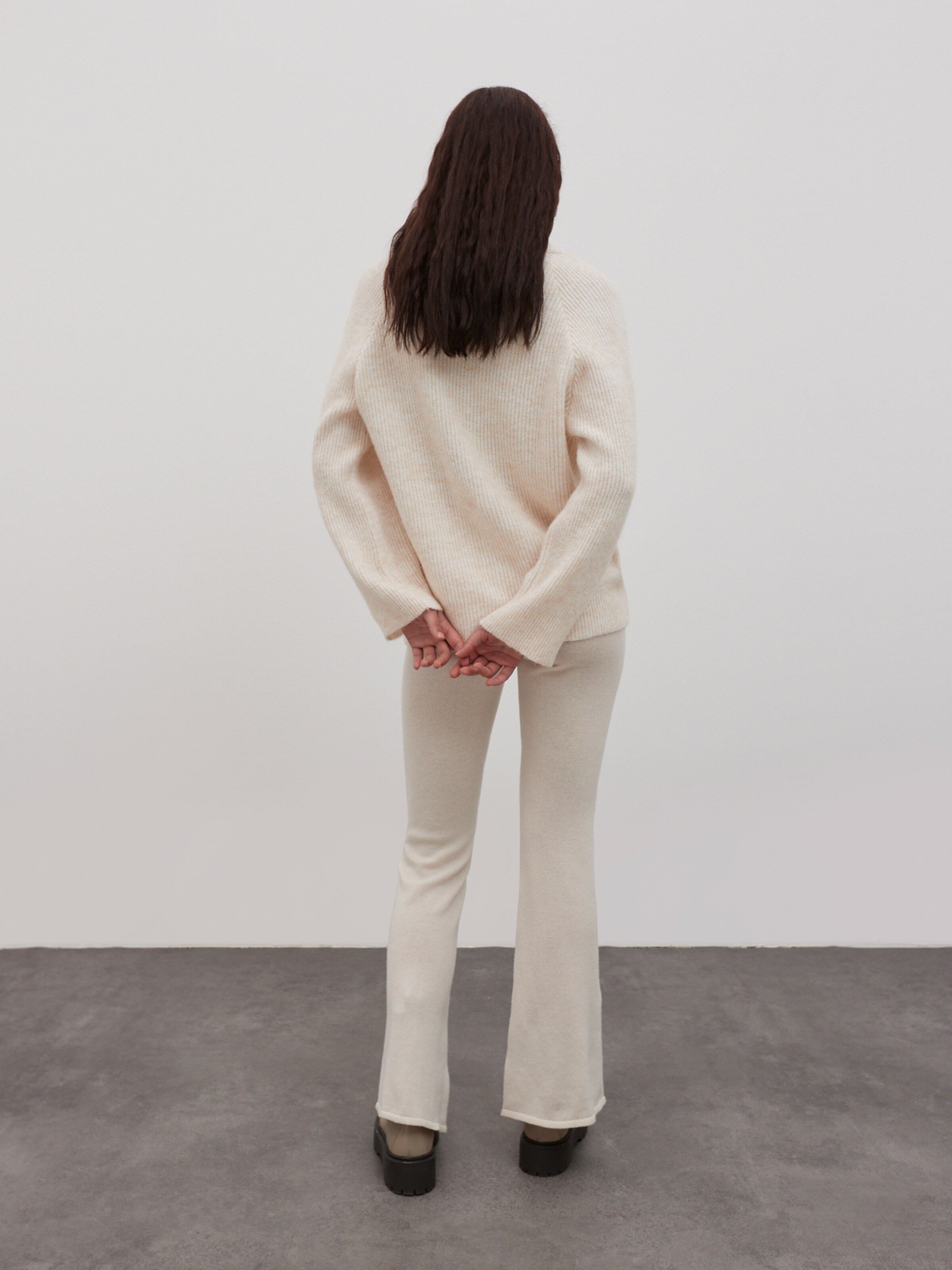 Frauen Pullover & Strick EDITED Strickjacke 'Tala' in Beige - ZI38363 Frauen Pullover & Strick EDITED Strickjacke 'Tala' in Beige - ZI38363