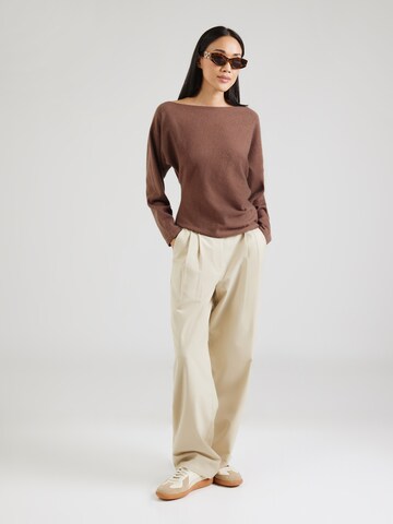 ABOUT YOU Loose fit Pleat-front trousers 'Elisabeth' in Beige
