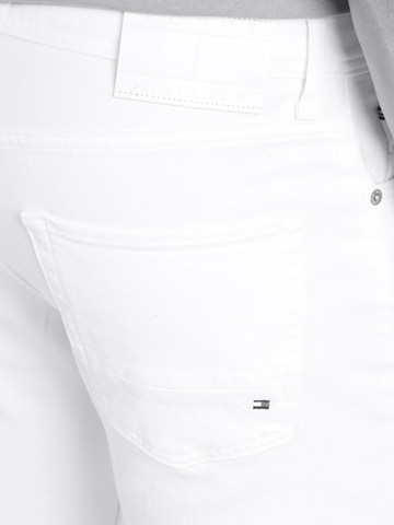 regular Jeans 'Denton' di TOMMY HILFIGER in bianco