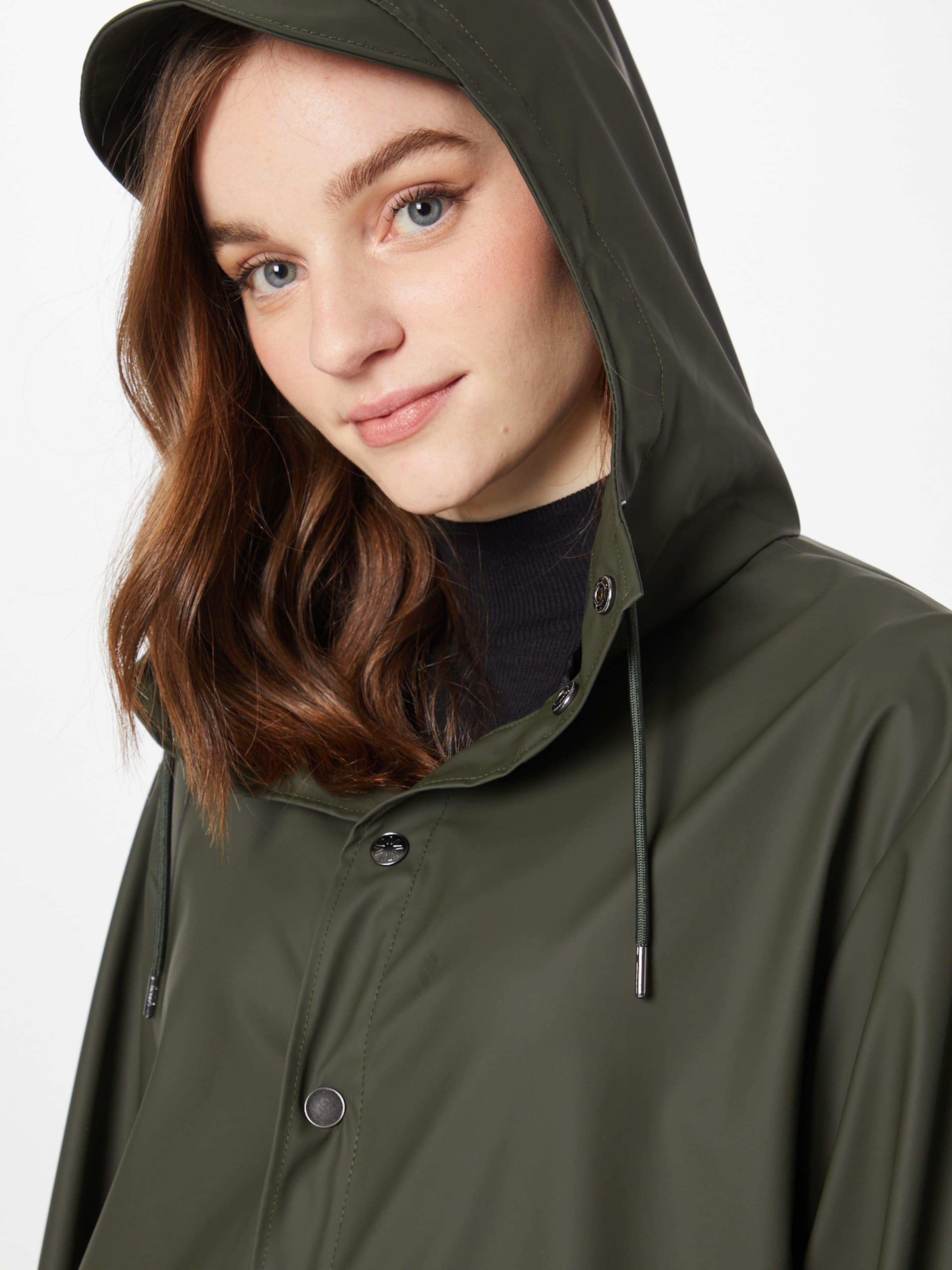 RAINS Performance Jacket in Olive | ABOUT YOU