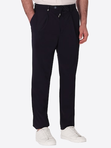 Effilé Pantalon chino 'Rio T.Active' Distretto12 en bleu : devant
