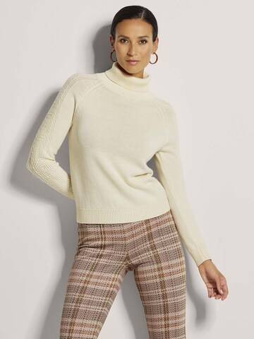 Pull-over MADELEINE en blanc : devant