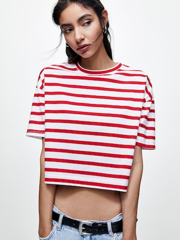 Pull&Bear Shirt in Red: front