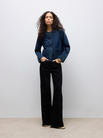 VERO MODA Between-season jacket 'VMAwmindy' in Blue